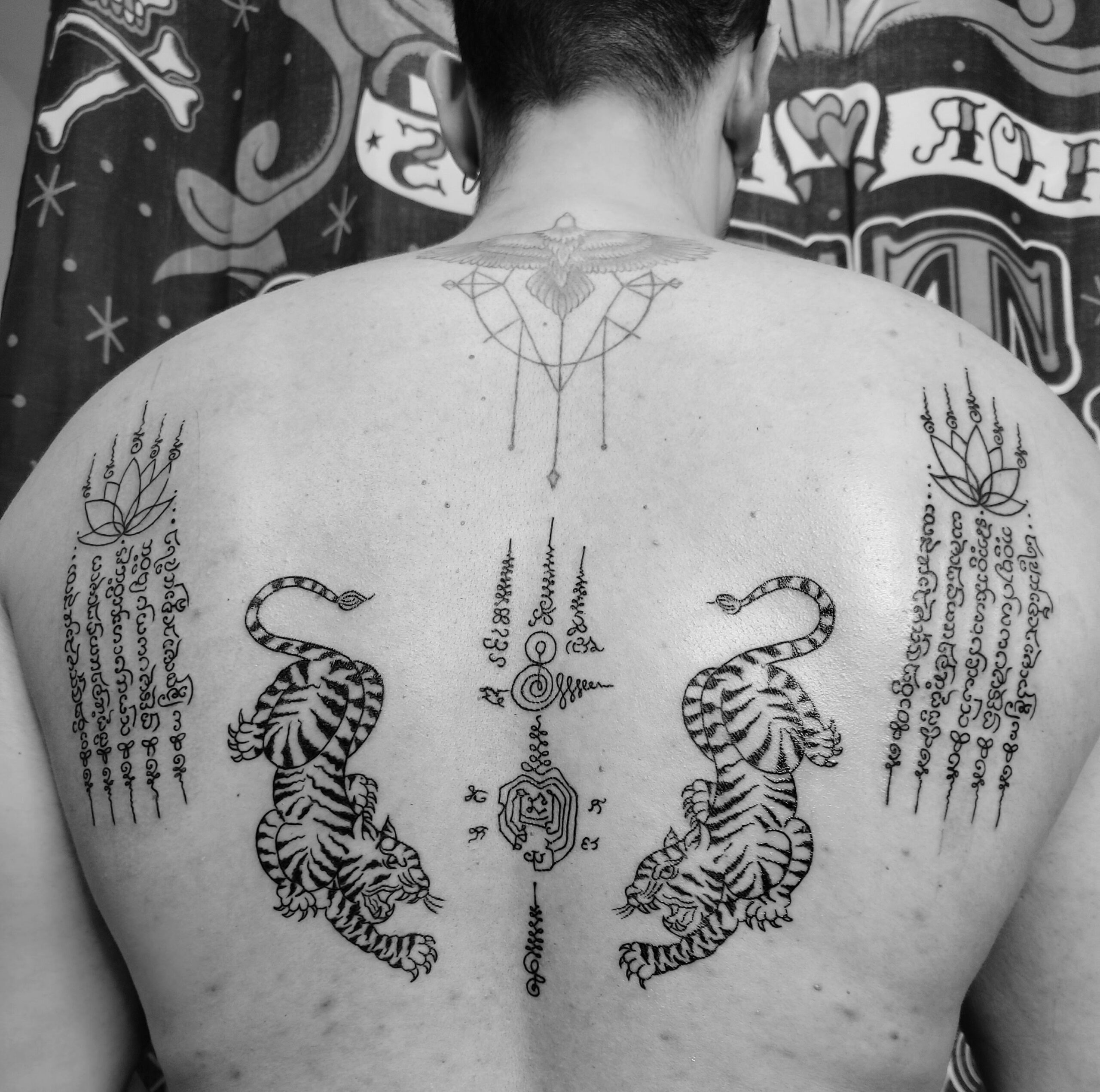 tatuaje epalda sak yan tigres